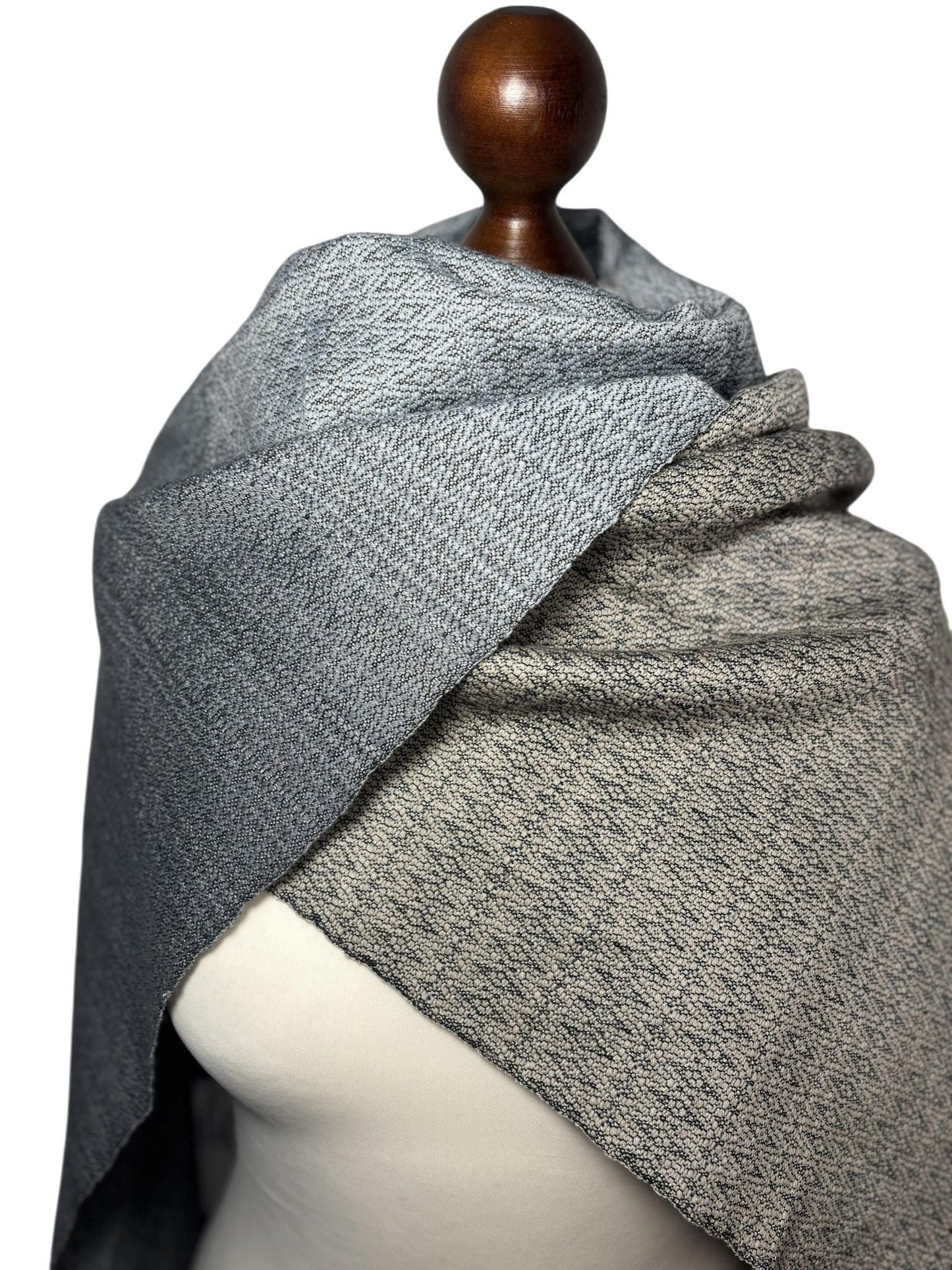 Blau-Grauer luxuriöser Schal, handgewebter Merino-Schal